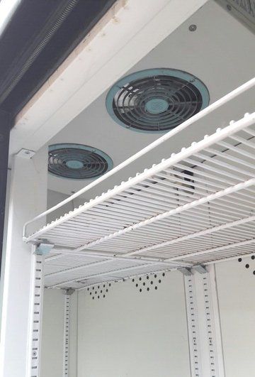 Среднетемпературный холодильный шкаф UBC SuperLarge