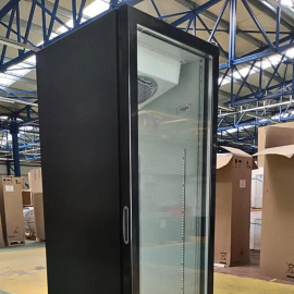 Холодильна шафа з одними дверима CRYSTAL CR 300 - 3