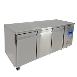 Стол морозильный трехдверный энергоэффективный BRILLIS GN3100BT