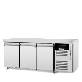 Стол морозильний трехдверный GoodFood GF-GN3100BTS-HC