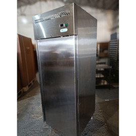 Шафа холодильна Forcold G-GN650TN-FC Б/В
