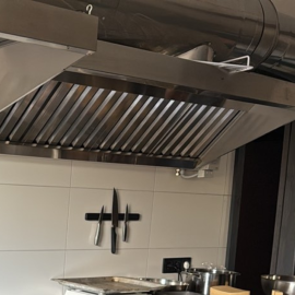 Пристінний витяжний зонт - 4